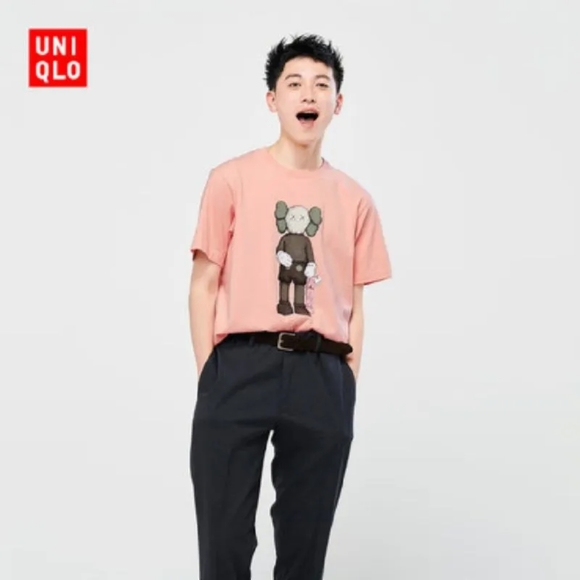 Kaws + Uniqlo Companion Pink Tshirt - Picture 3 of 7